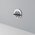 MONOKROM NEXUS Oval konsthylla i svart finish