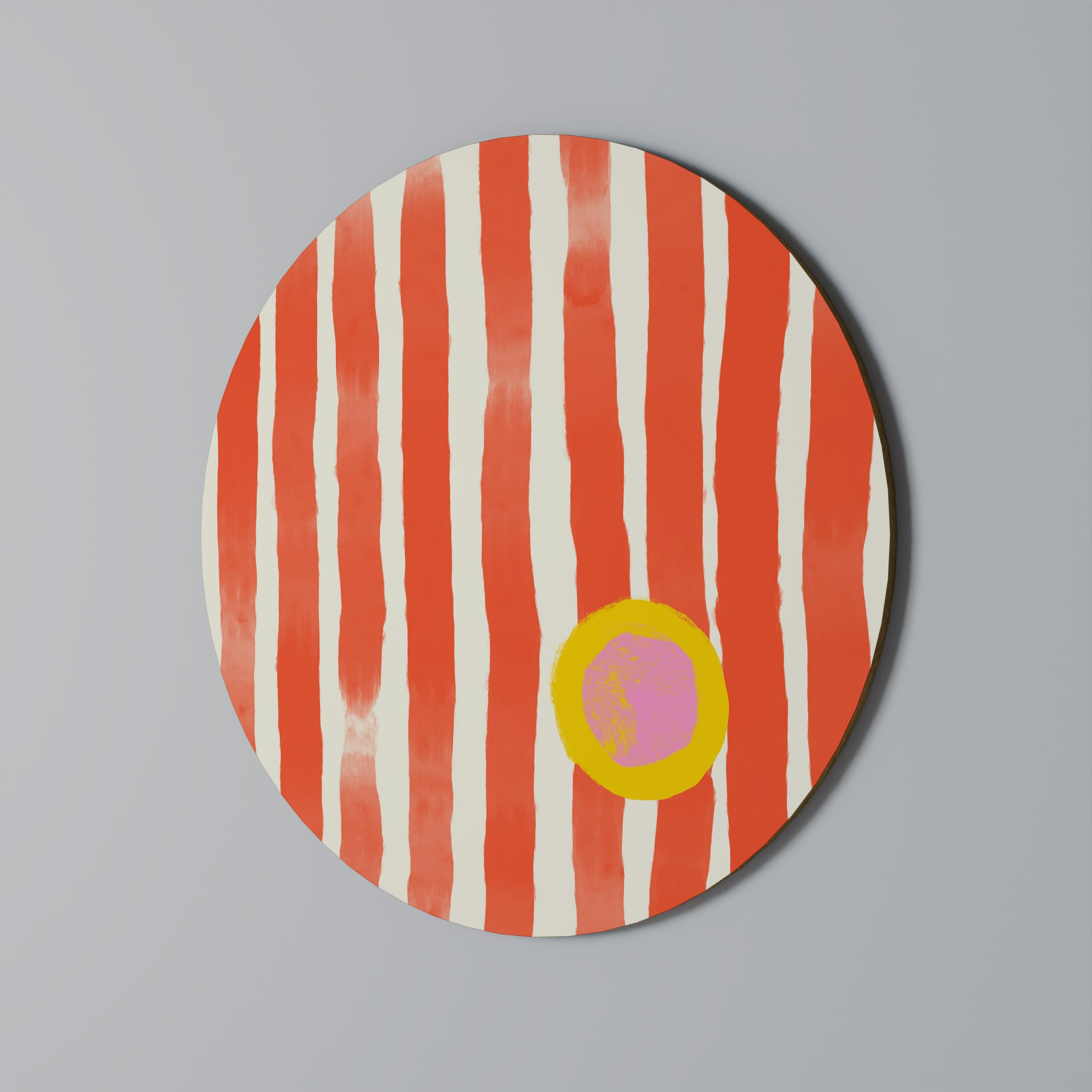 Rund väggdekoration med glädjefyllda vibbar