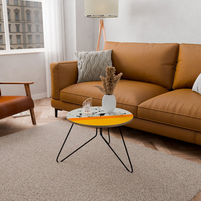 FÄRGT AV ORANGE Litet soffbord