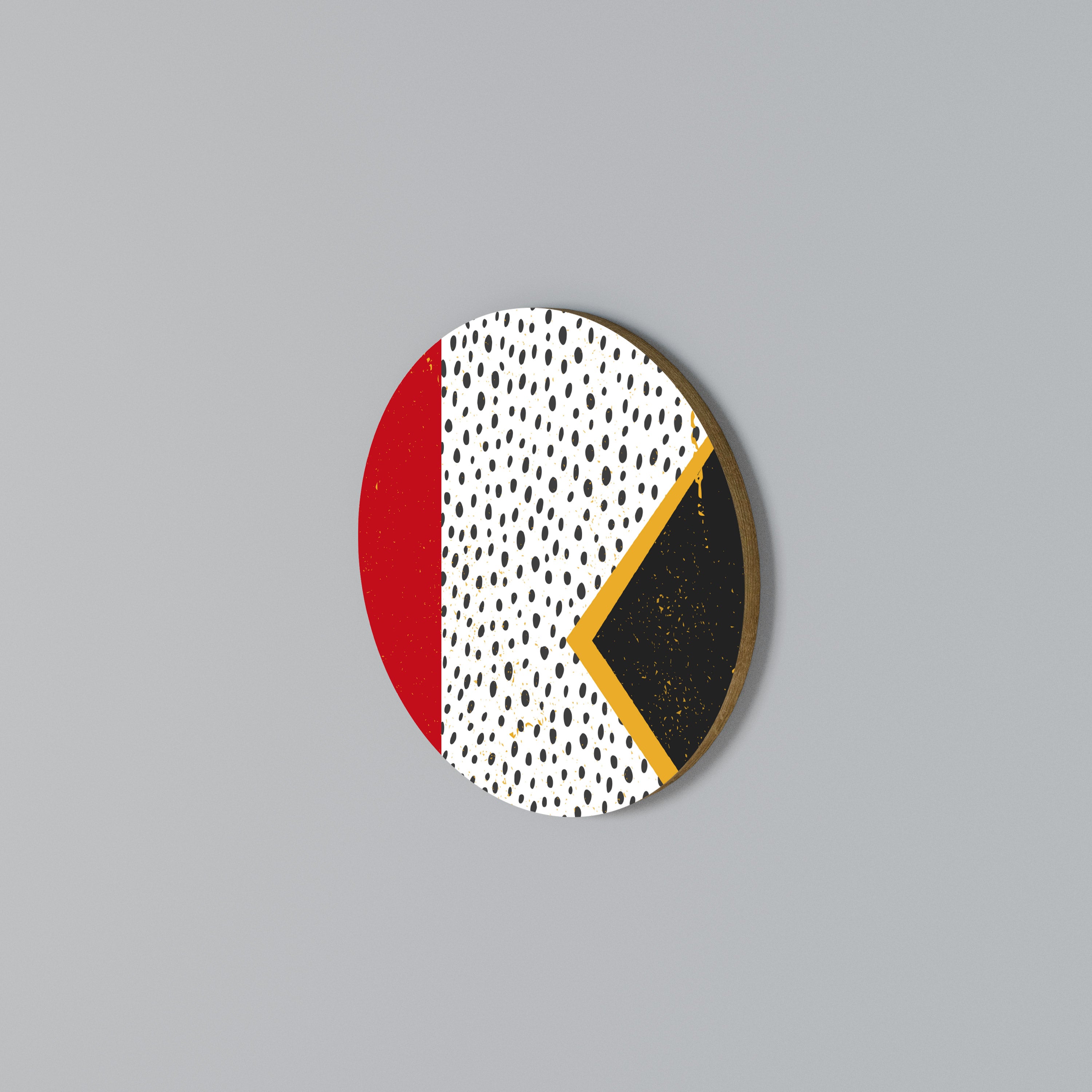BOLD RETRO REVERIE Round Wall Art