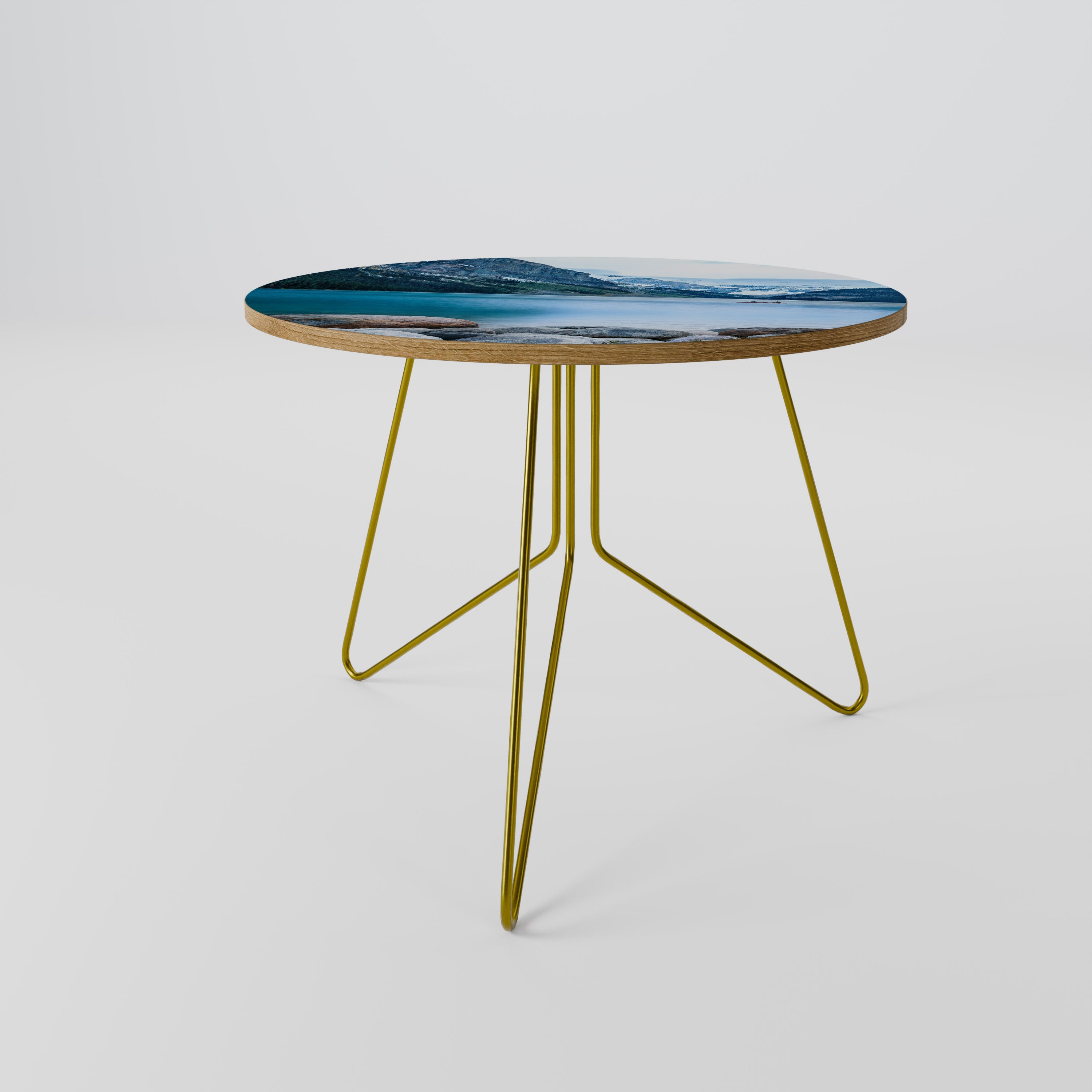 REFLECTIVE WATERS Soffbord