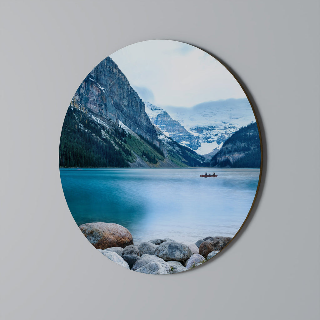 Rund väggdekoration med REFLEKTIVA VATTEN