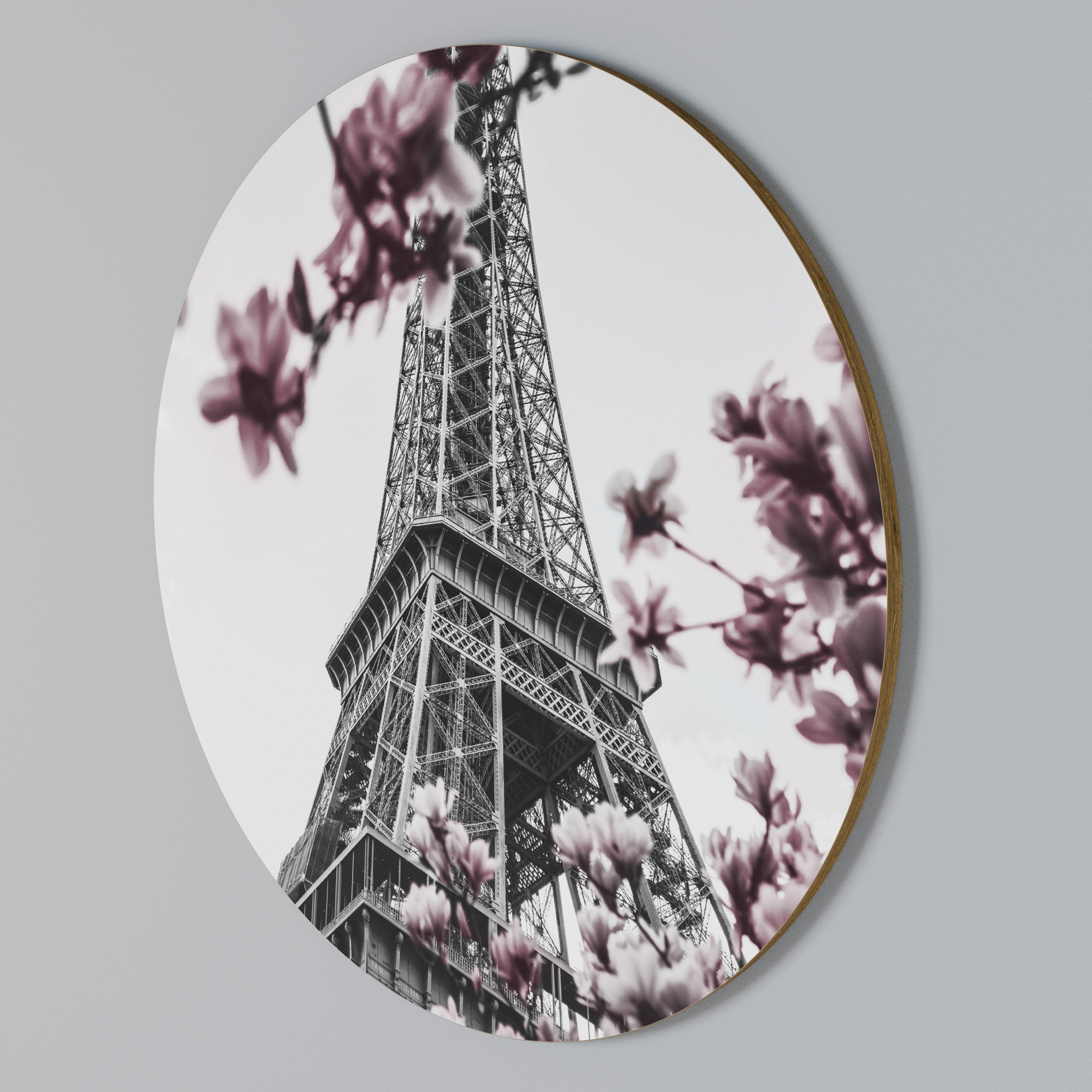 EIFFEL IN BLOOM Round Wall Art