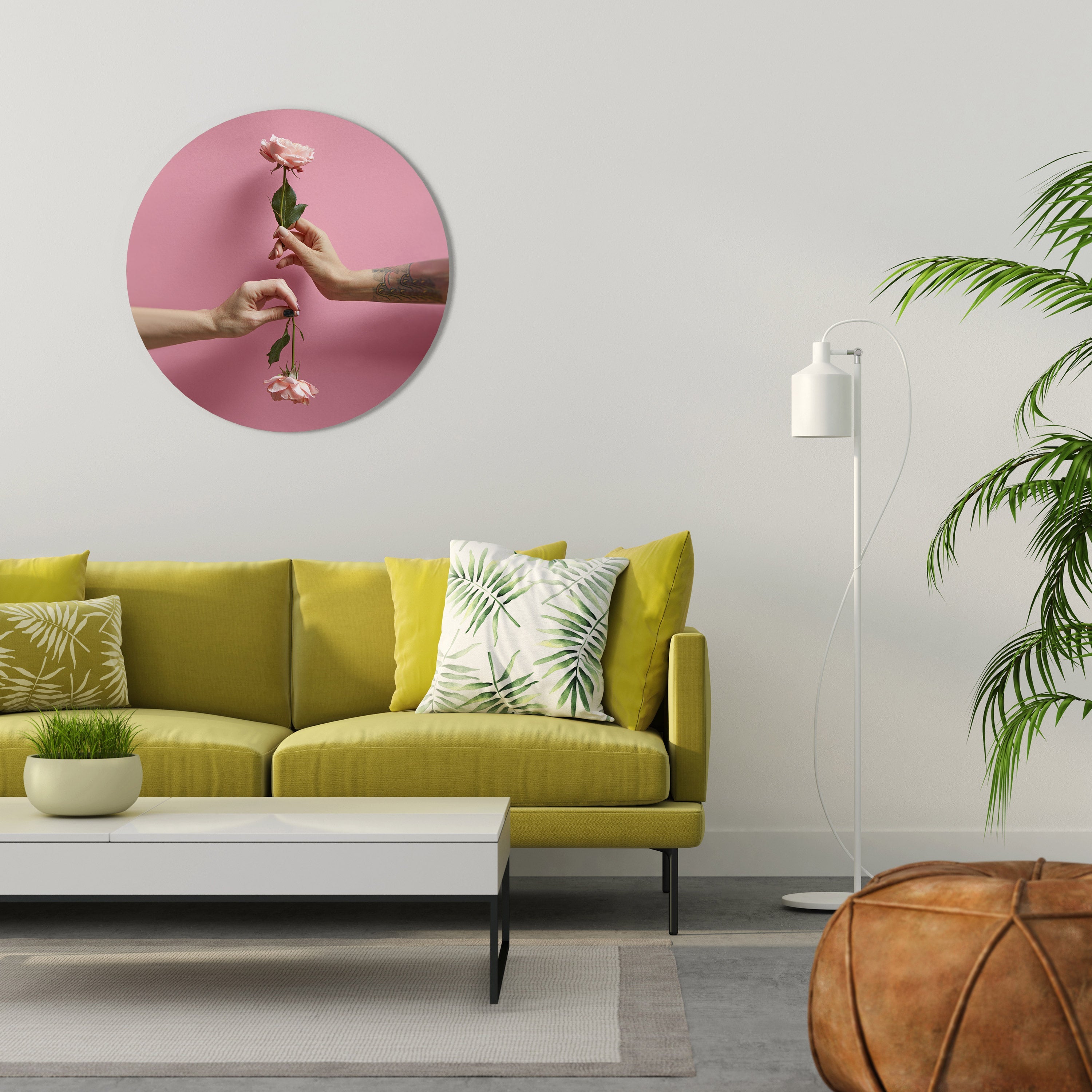 Rund väggdekoration med blommotiv