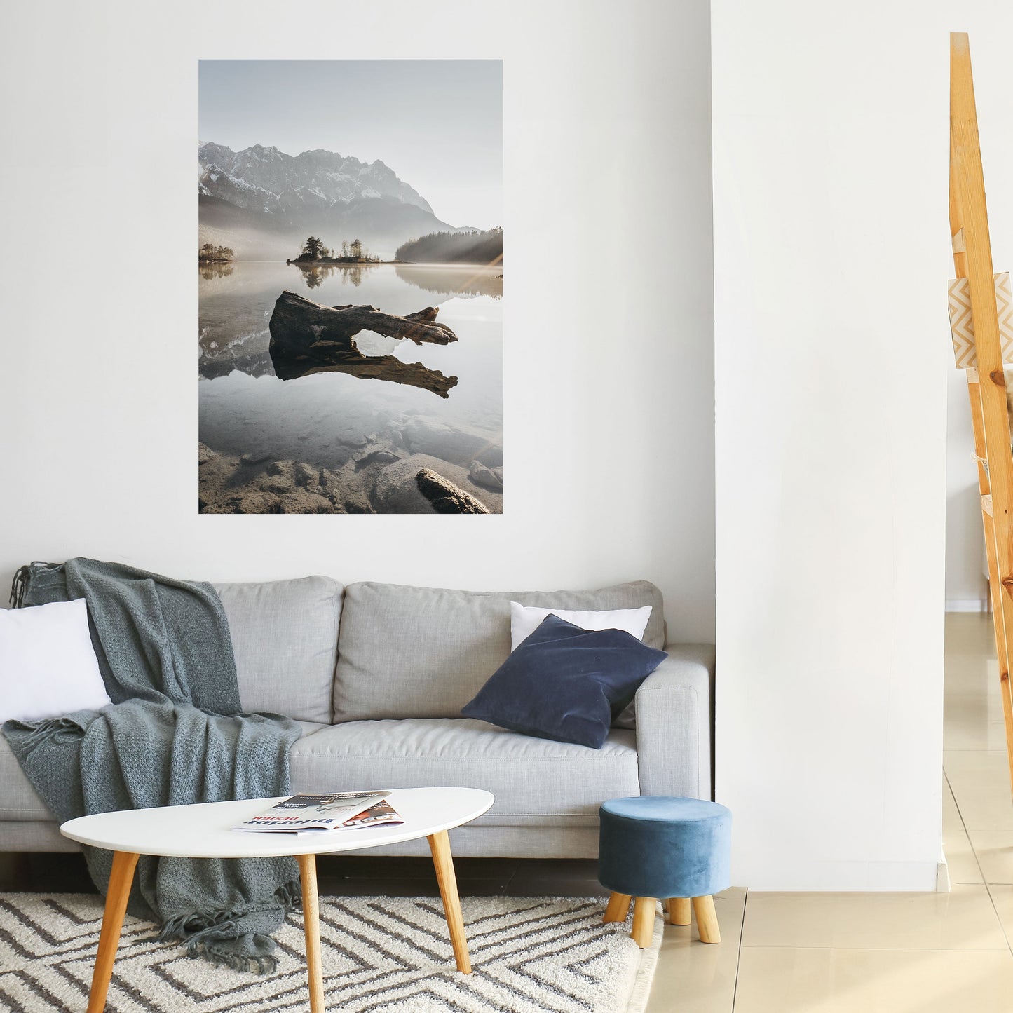 TYST VATTENLANDSKAP vertikal poster med självhäftande text