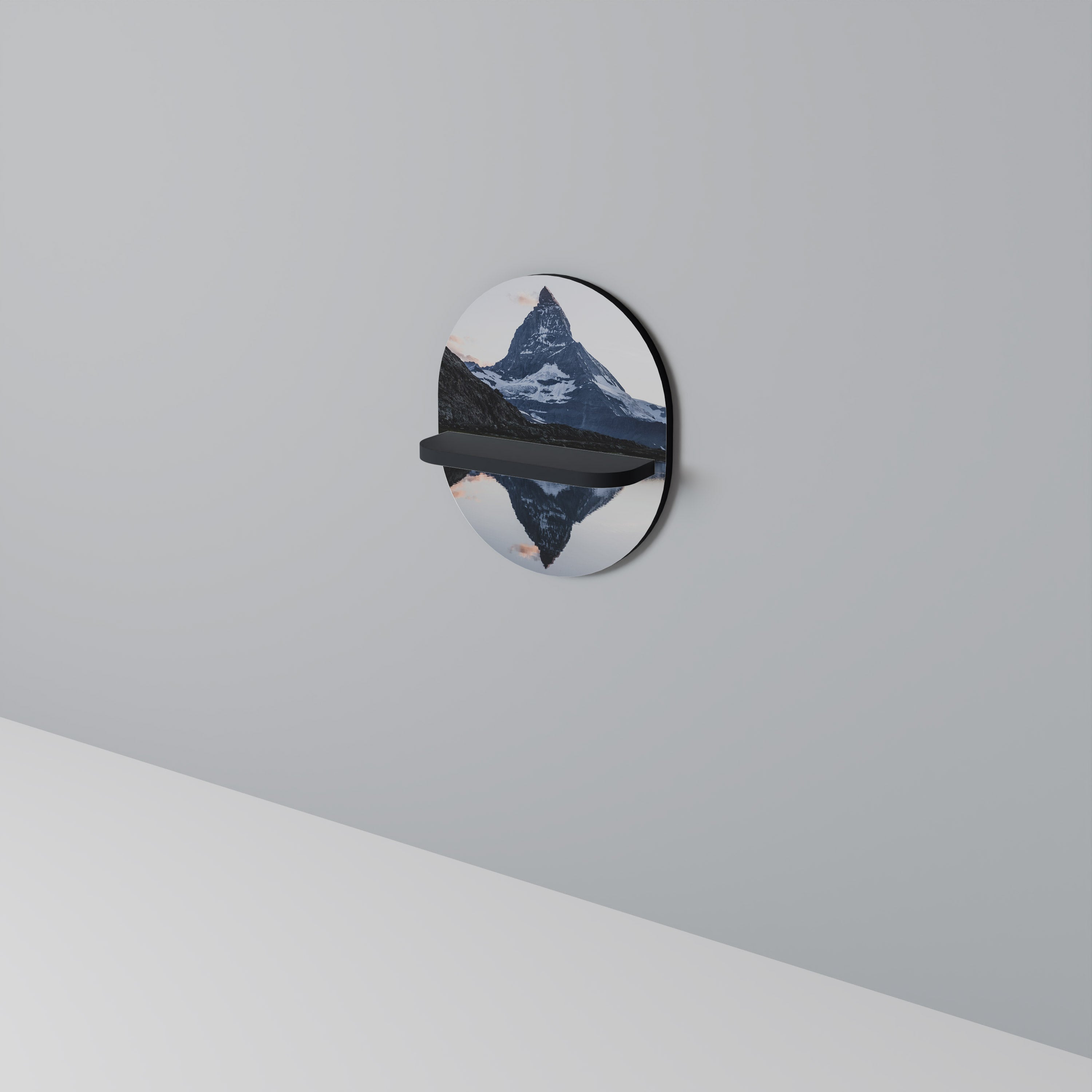 MEMORY OF MATTERHORN Oval konsthylla i svart finish