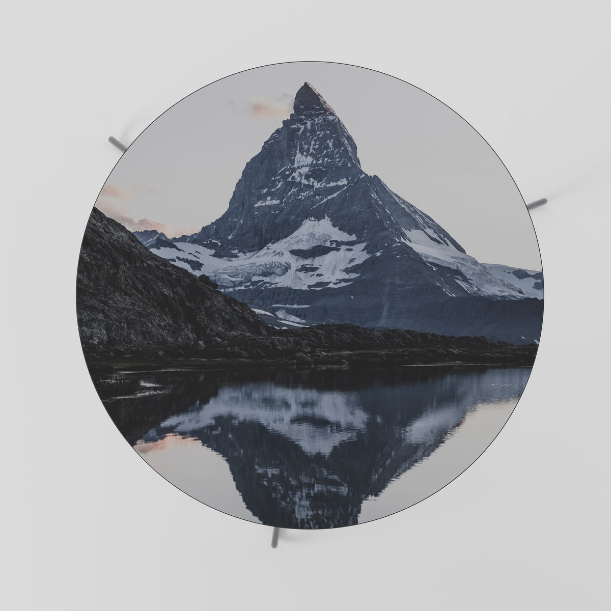 MEMORY OF MATTERHORN Soffbord