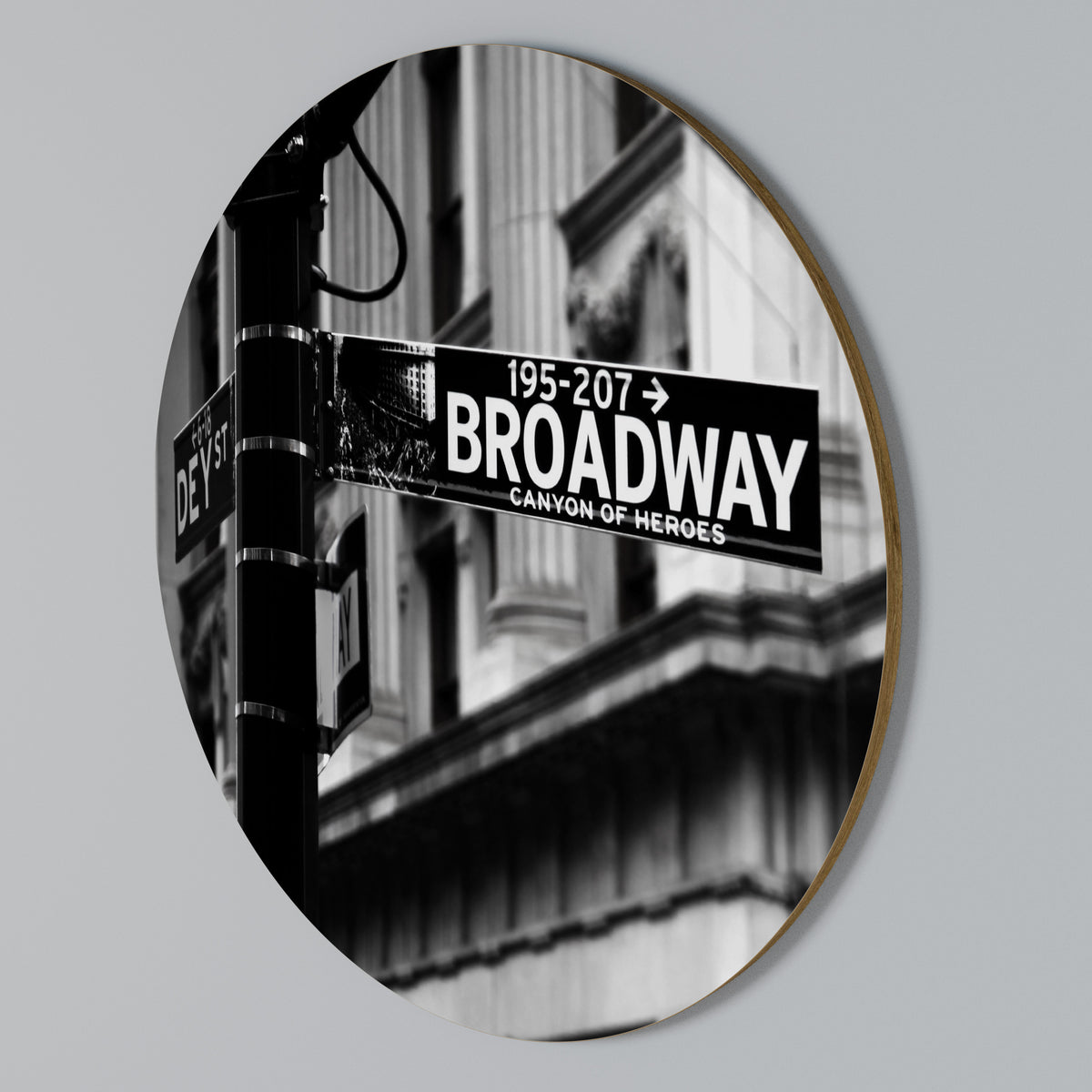 BROADWAY SIGN Rund väggdekor