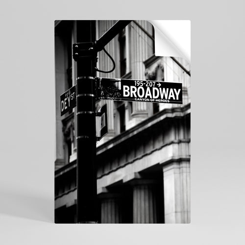 BROADWAY SIGN Självhäftande Vertikal Poster
