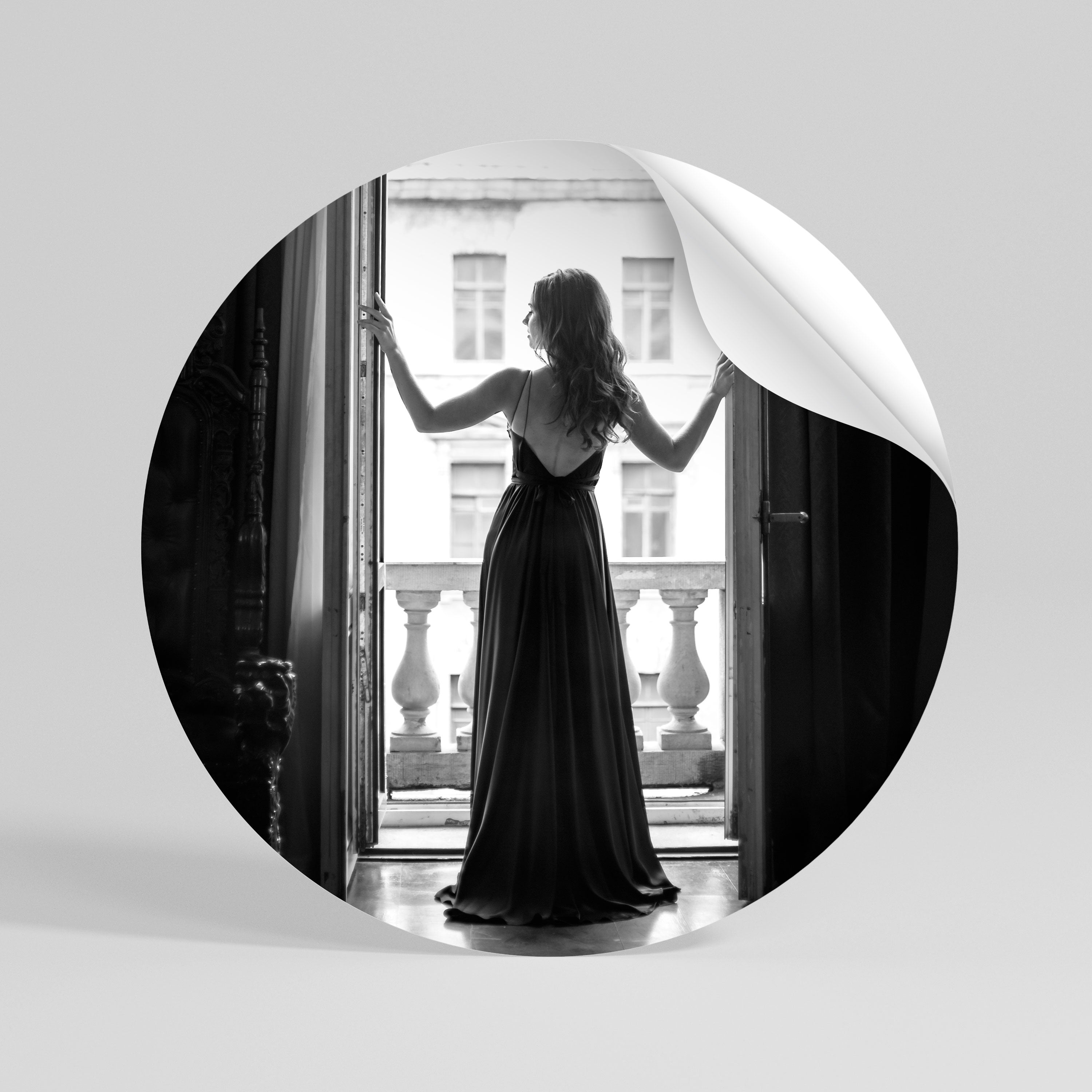 WINDOW TO WONDERS Rund väggdekal