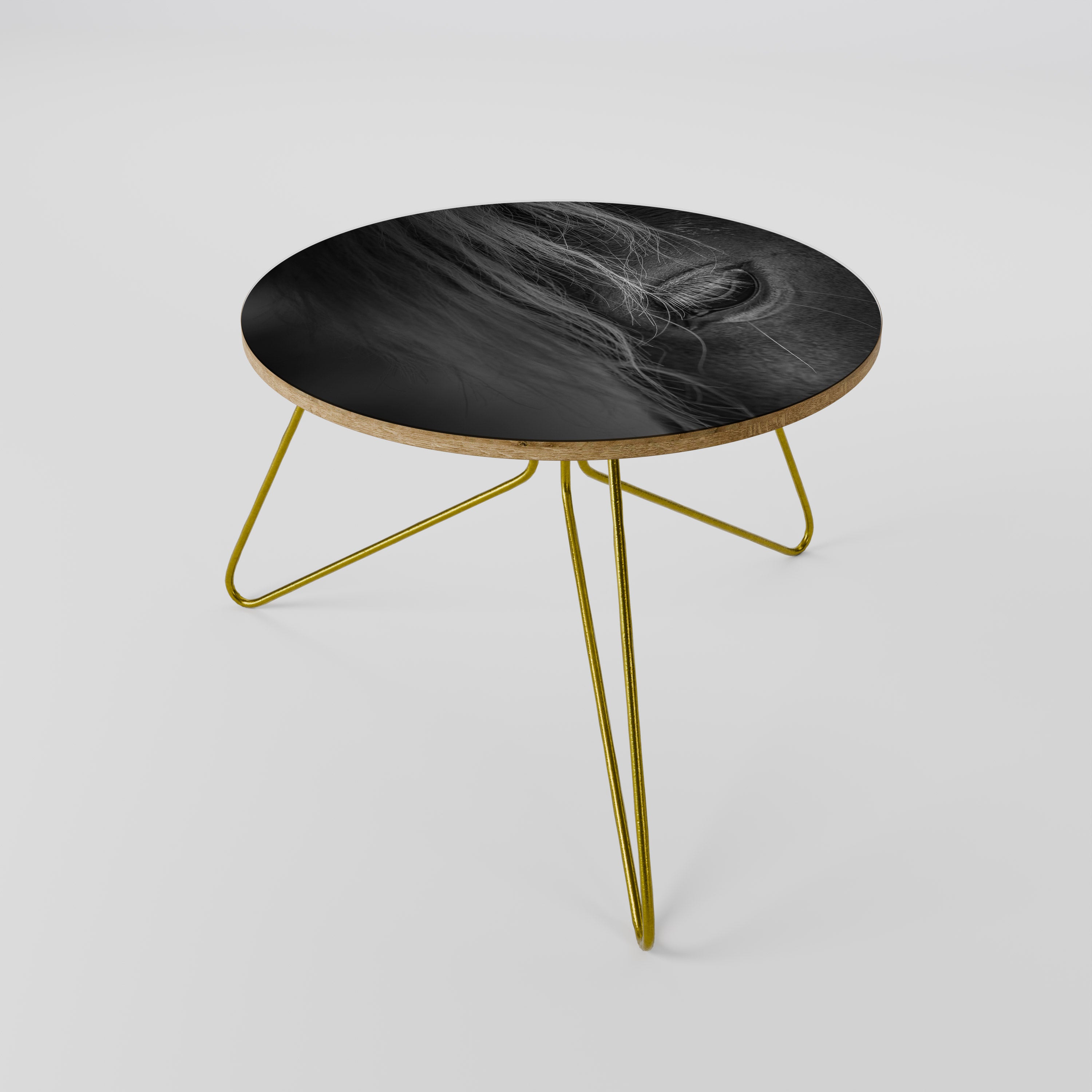 SILENT STRENGTH Soffbord