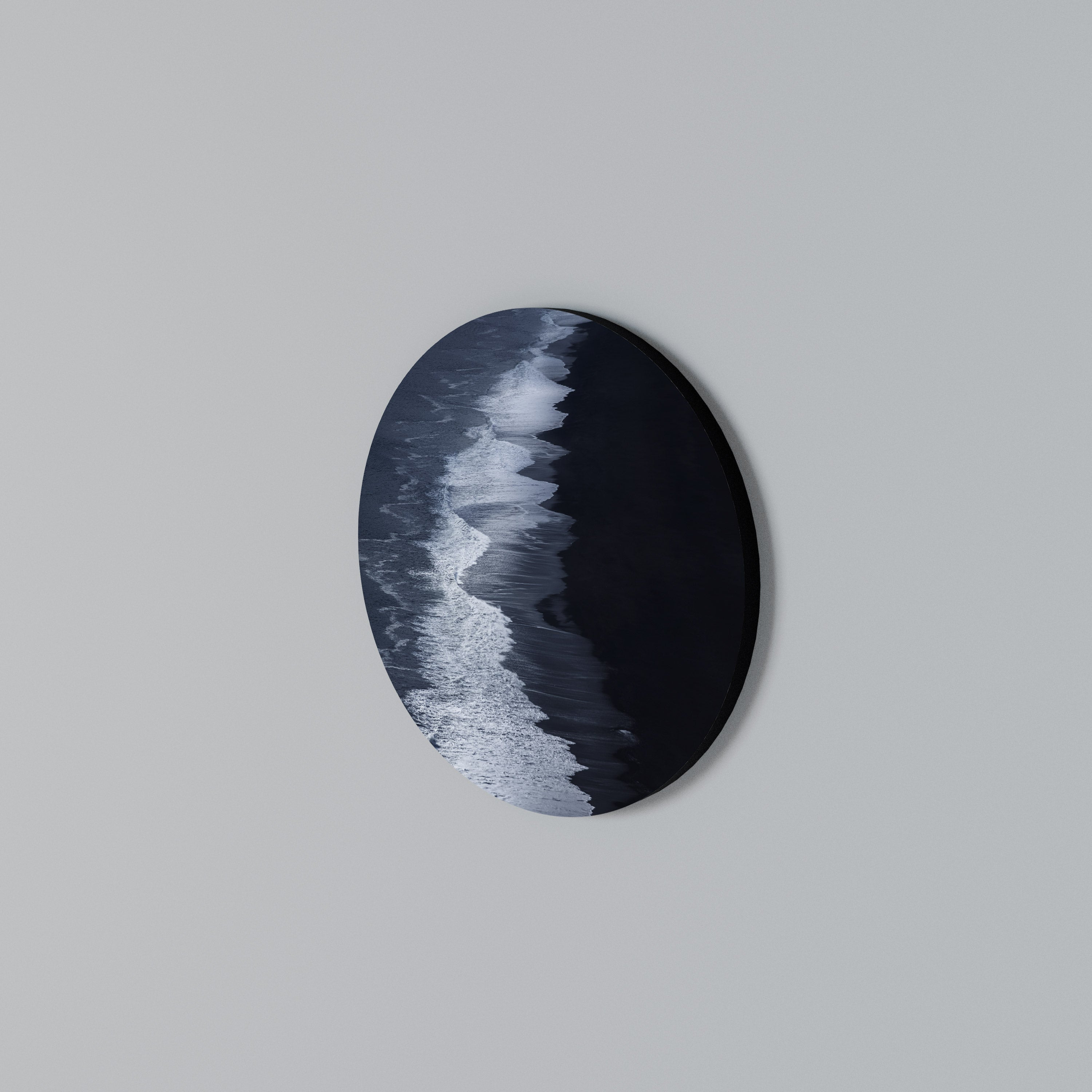 OCEAN'S WHISPER Rund väggdekor