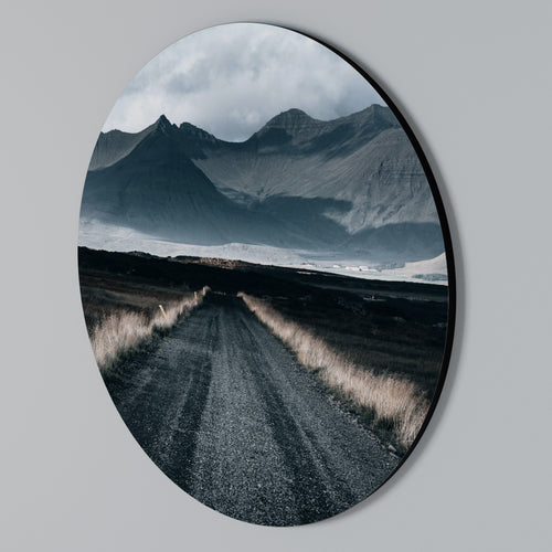 FOGBOUND HEIGHTS Rund väggdekor