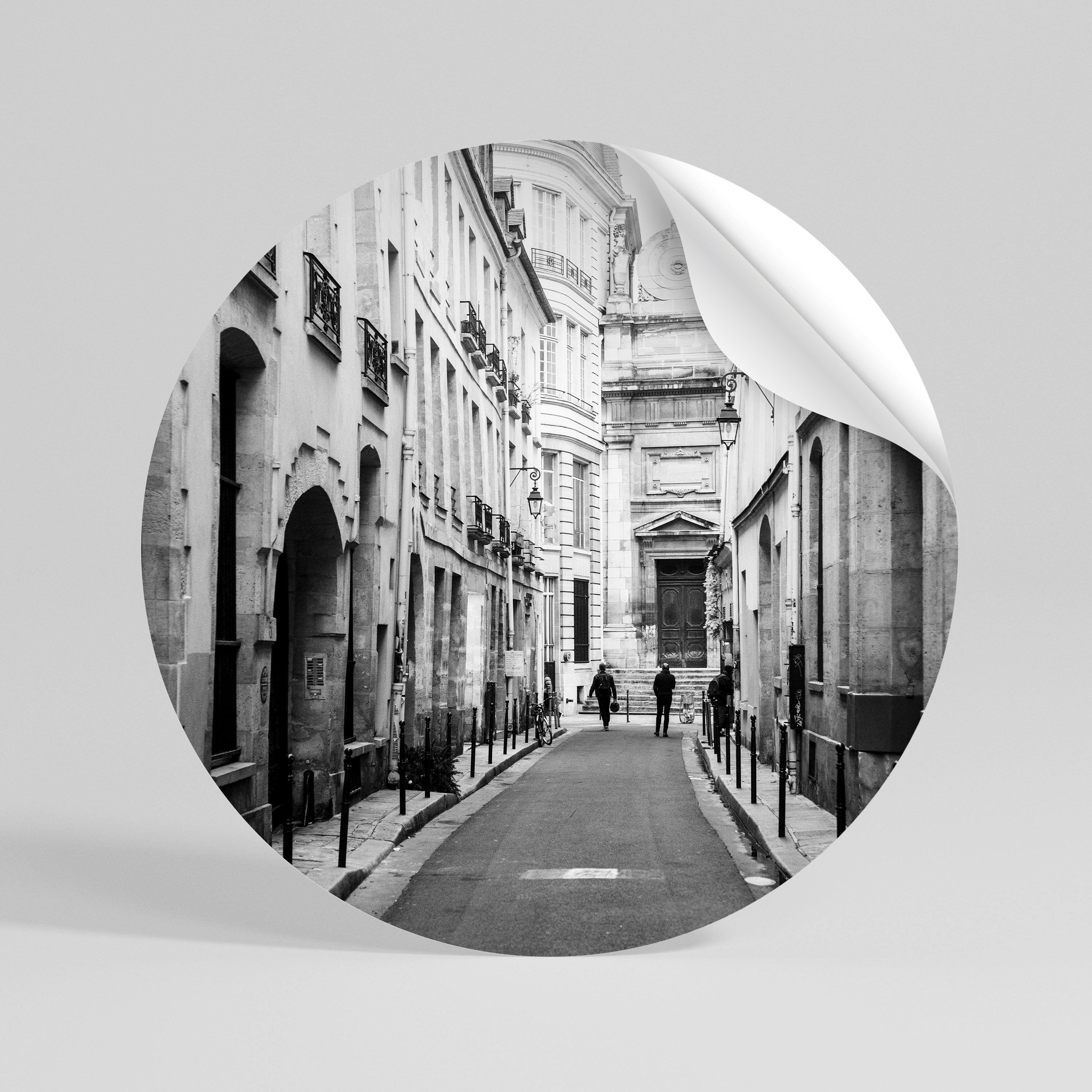 SECRET PATHWAYS UNVEILED Rund väggdekal