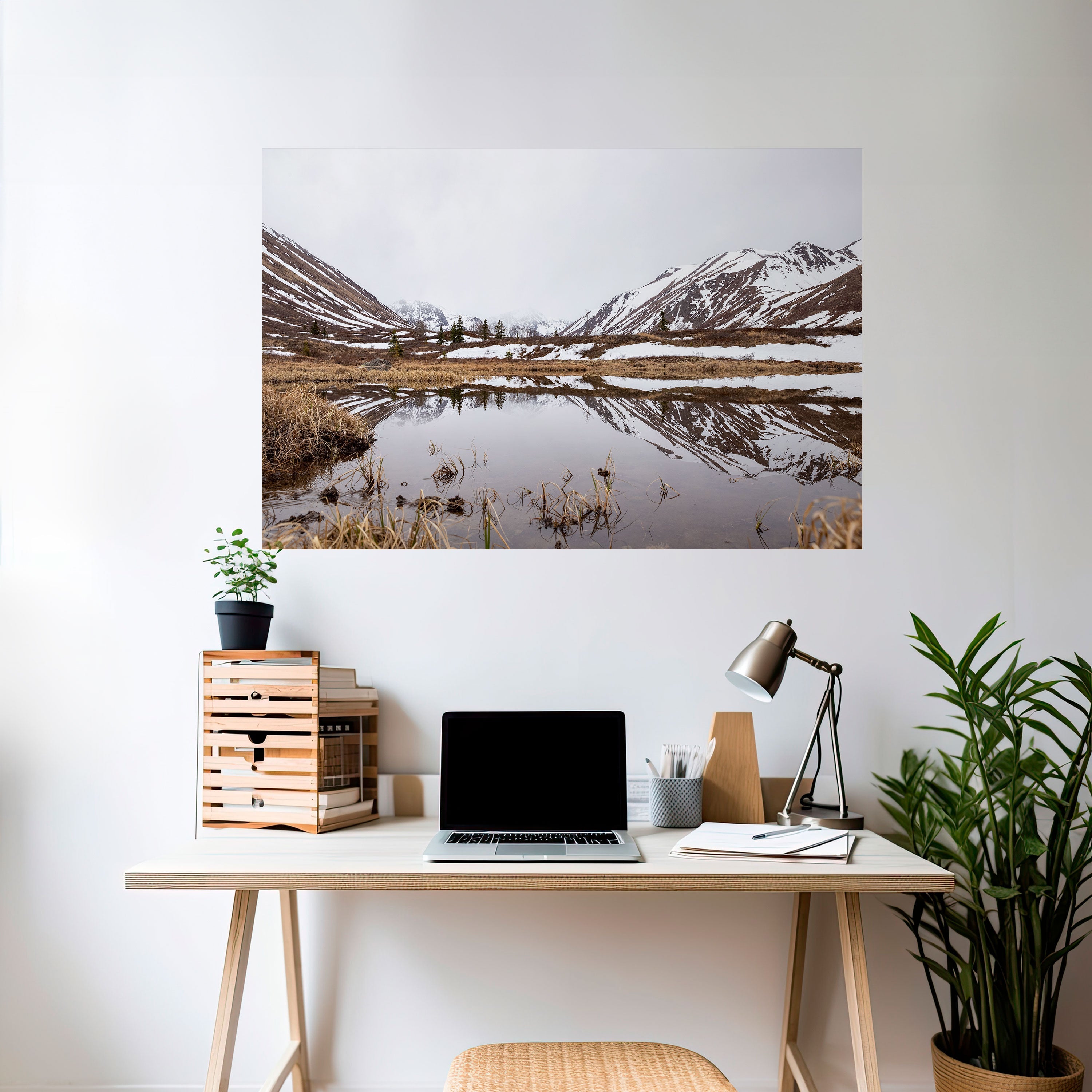 SNÖKYSSADE REFLEKTIONER Dra av och klistra horisontell poster