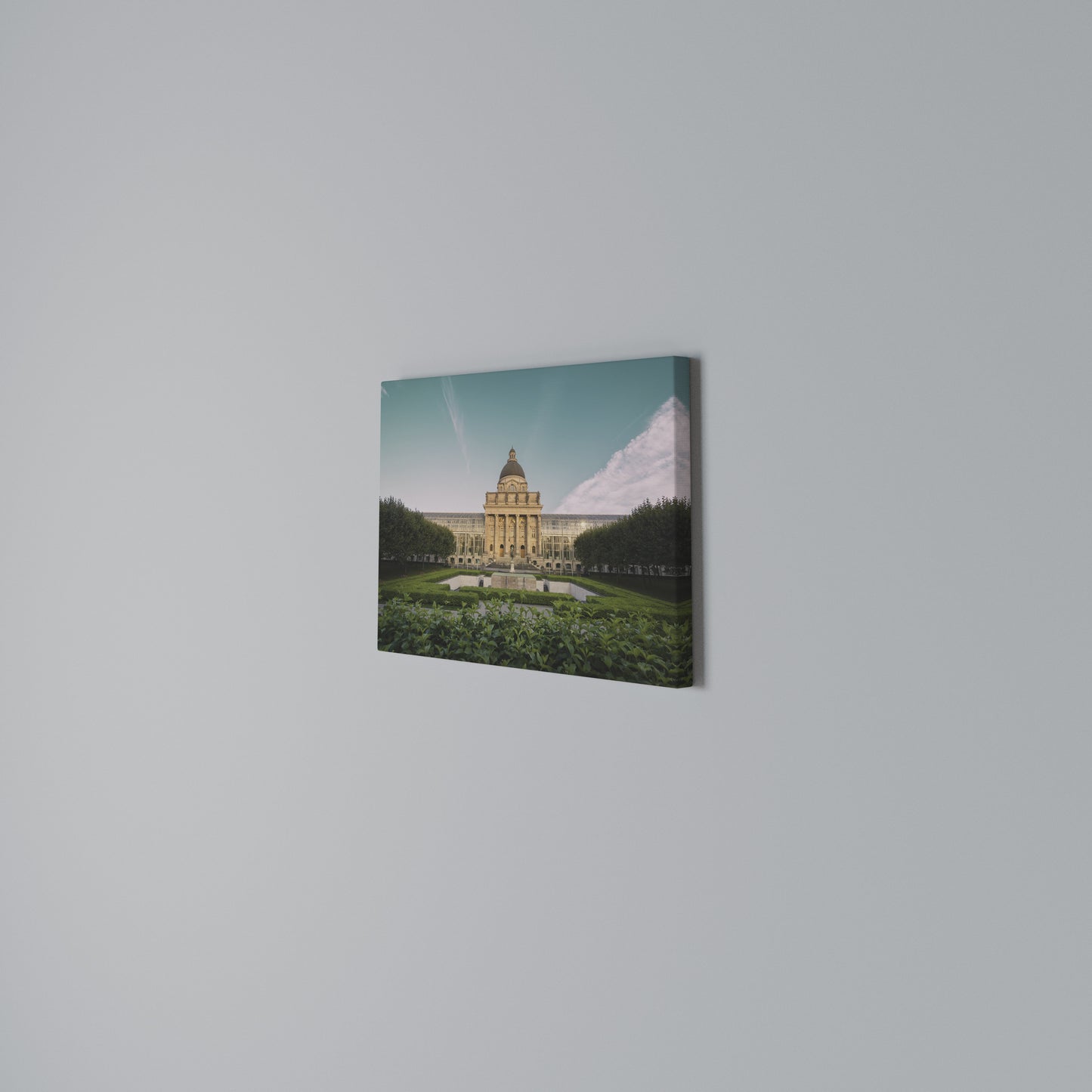 TRANQUIL PALACE VIEW Horizontal Canvas Print