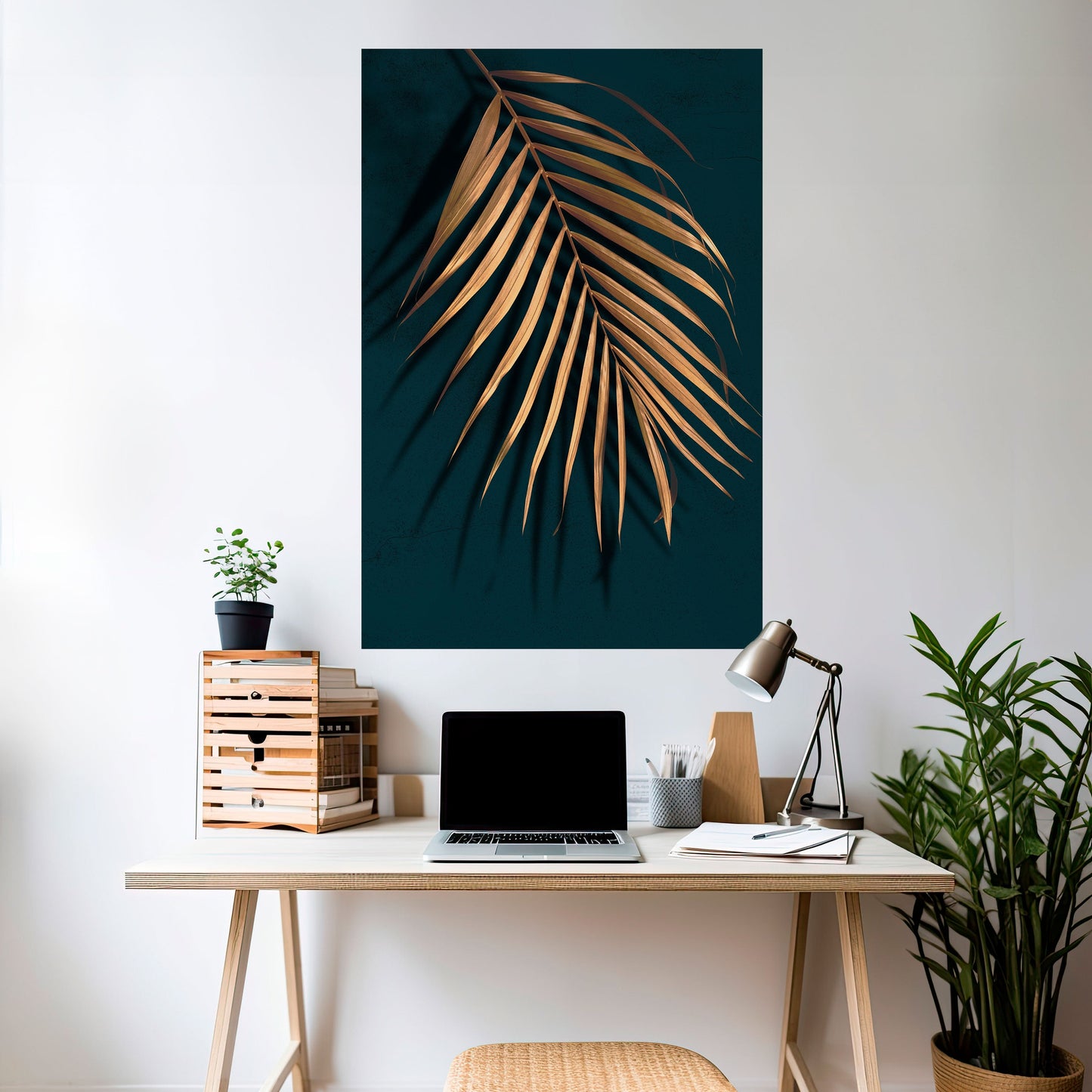 GOLDEN PALM WHISPERS vertikal poster med självhäftande text