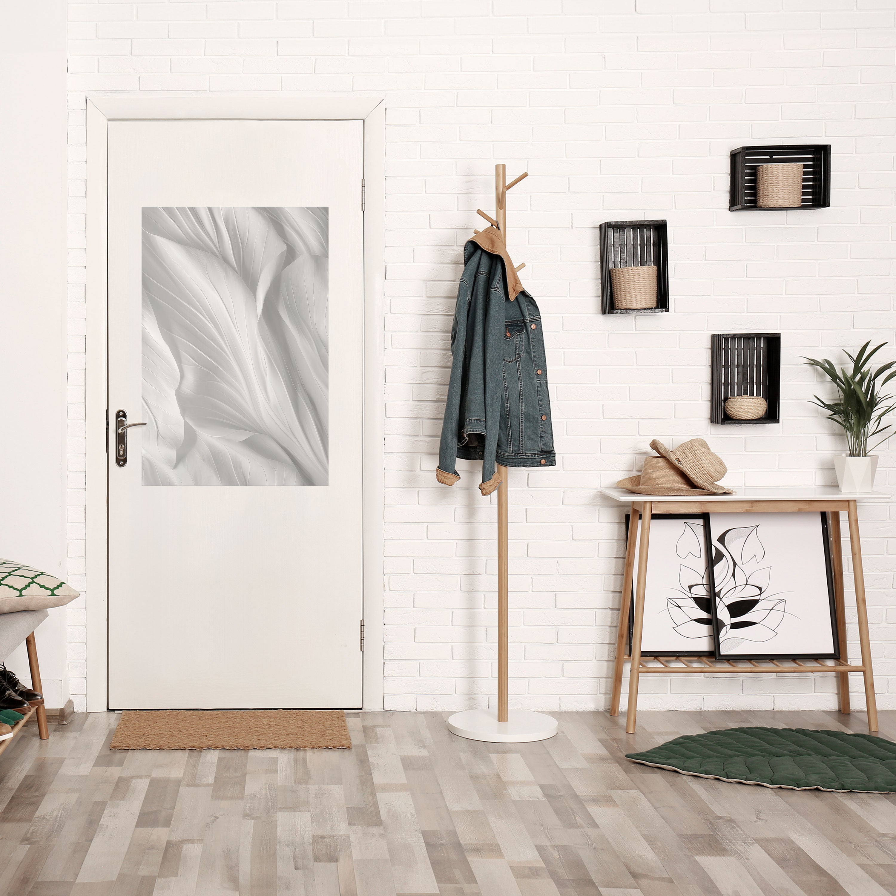 SILKEN SERENITY vertikal poster med självhäftande text