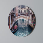 GONDOLA GLIDE Round Wall Art