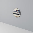 JAPANSK LANDSKAP Oval konsthylla i svart finish