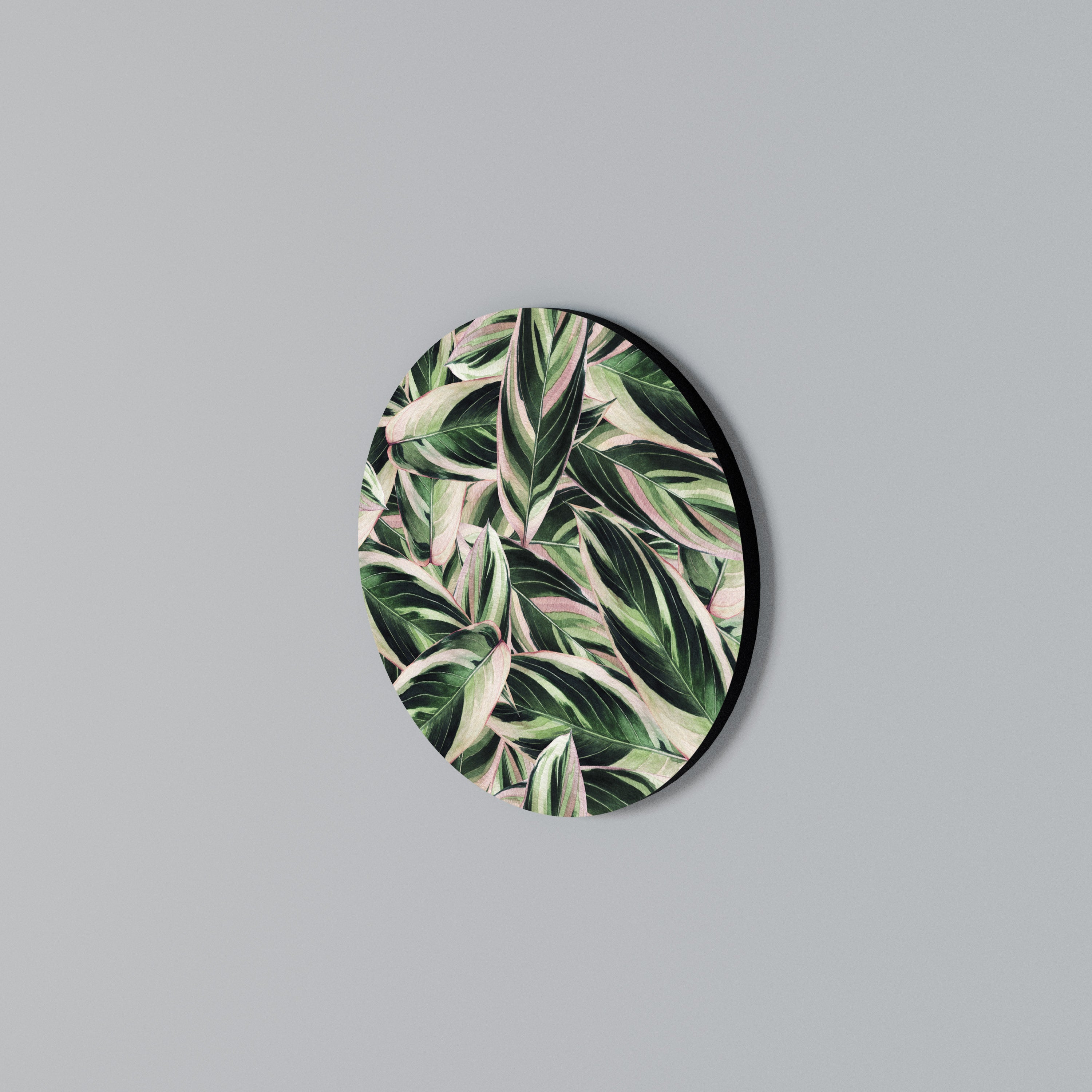 EERIE STROMANTHE Round Wall Art