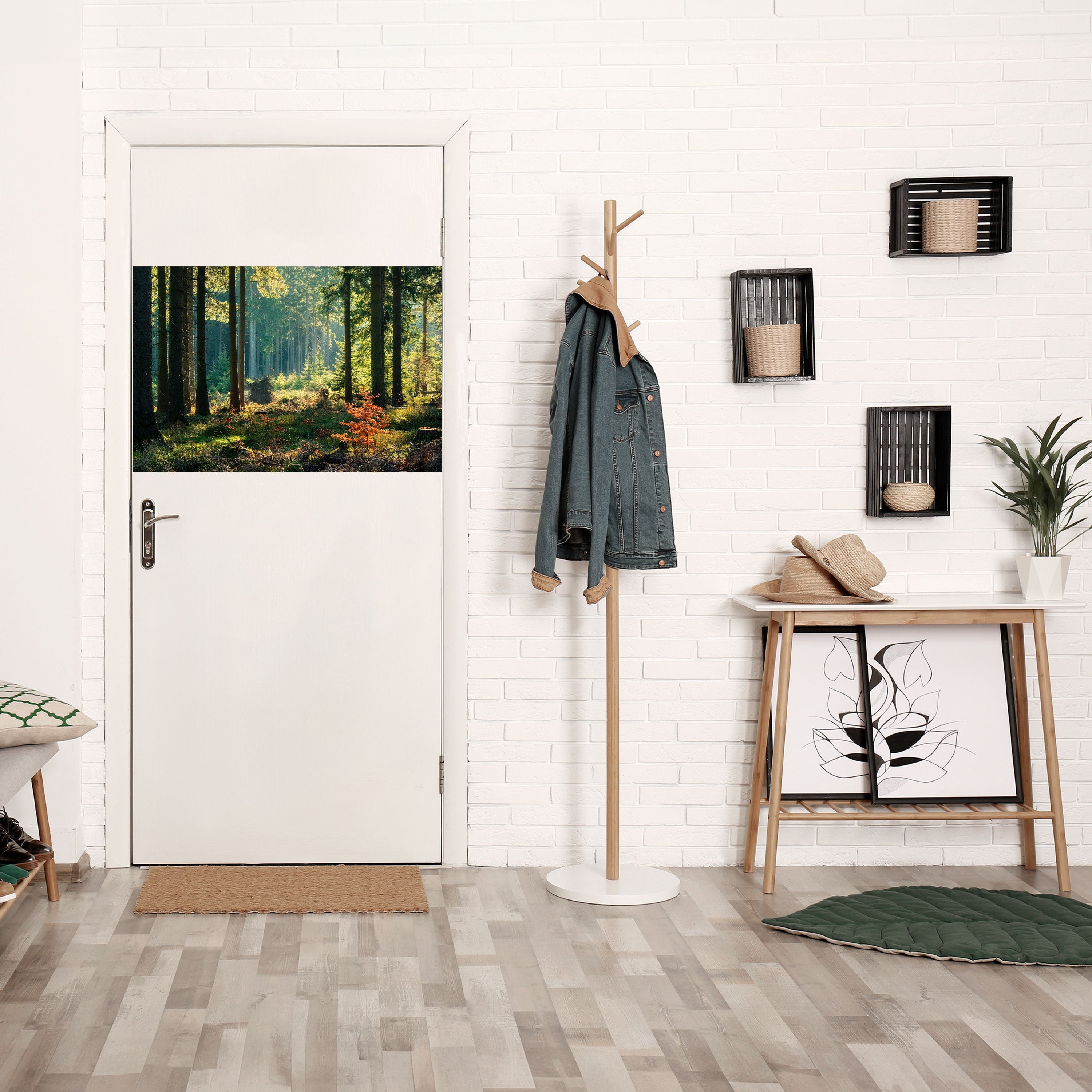 Solbelyst skogsserenad horisontell poster med självhäftande klistermärke