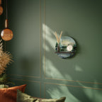 FOREST SUNSET Rund konsthylla i svart finish