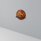 MARS TREAD Rund konsthylla i svart finish