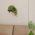 WILDERNESS DASH Rund konsthylla i svart finish