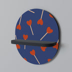 SWEET LOVE Oval konsthylla i svart finish