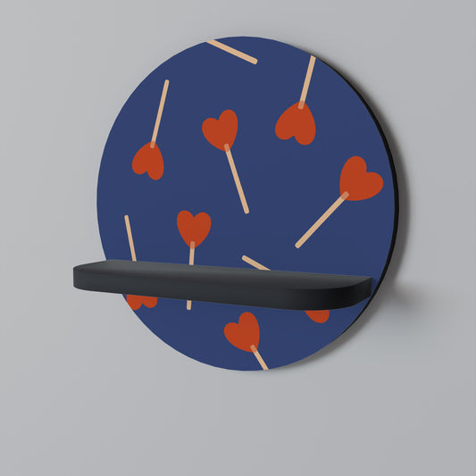 SWEET LOVE Rund konsthylla i svart finish