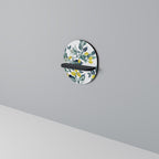 LEMON TREE Oval konsthylla i svart finish