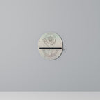 DELIKATE BEAUTY Oval konsthylla i svart finish