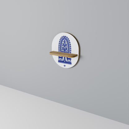 POLSK FOLKONST Oval konsthylla i ekeffekt