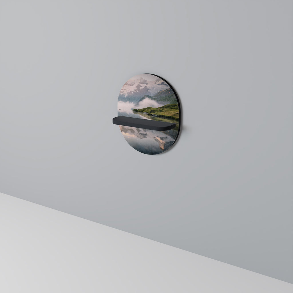 FOGGY HORIZON Oval konsthylla i svart finish