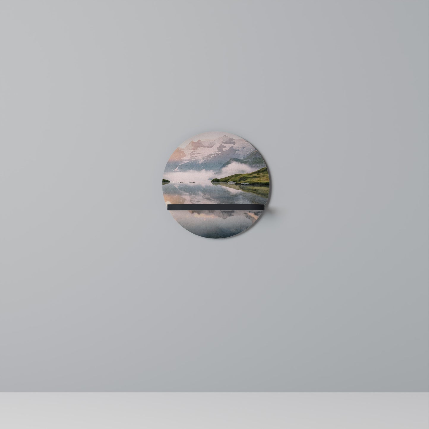 DIMMIG HORIZON Rund konsthylla i svart finish