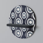 GRAPHITE EYES Oval konsthylla i svart finish