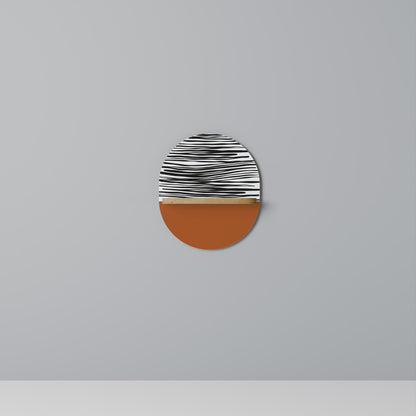 STRÅLANDE ZEBRA Oval konsthylla i ekeffekt
