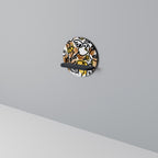 URBAN CANVAS Round Art Shelf In Black Finish