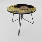 JUDITH WITHOUT HOLOFERNES Soffbord