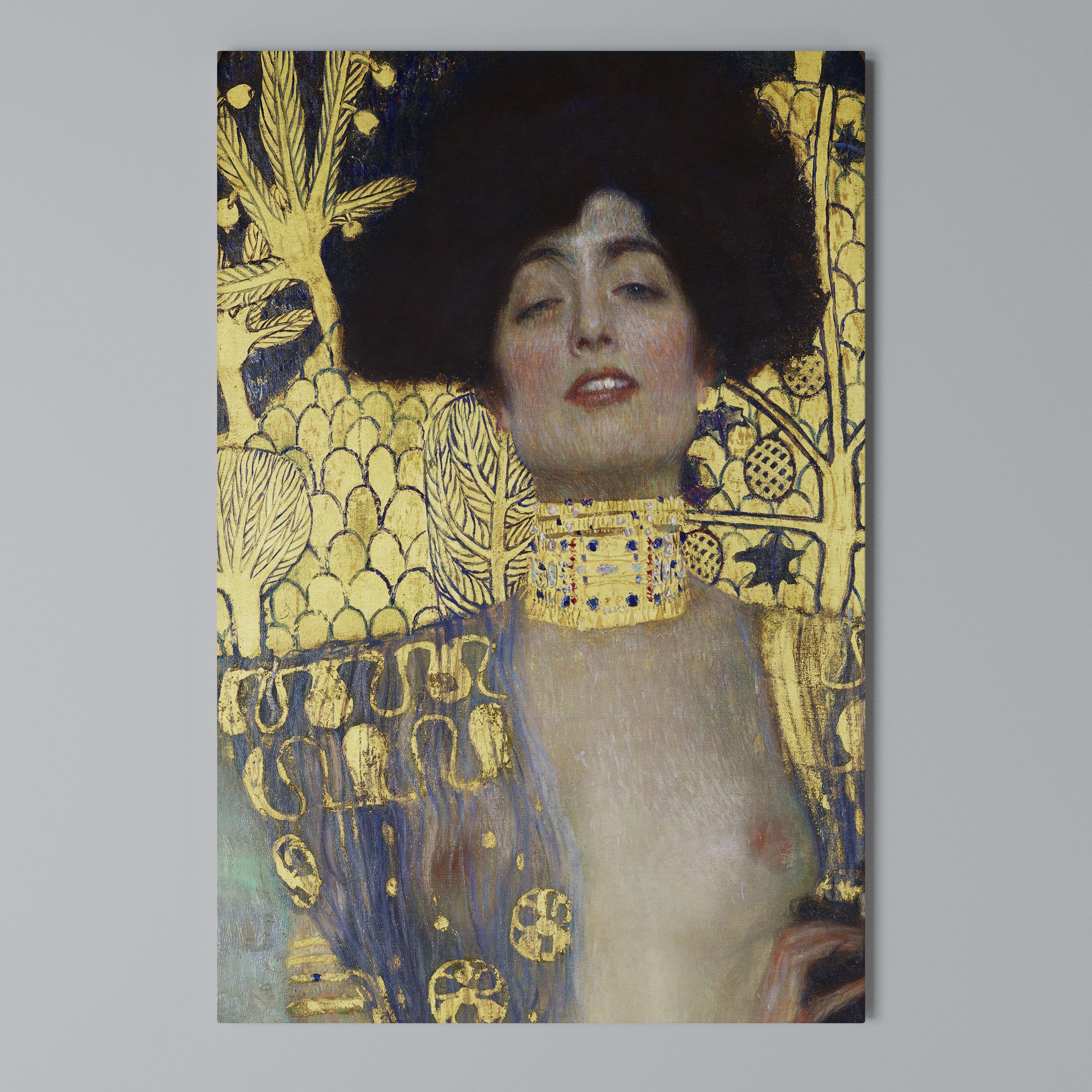 JUDITH & HOLOFERNES Vertical Canvas Print