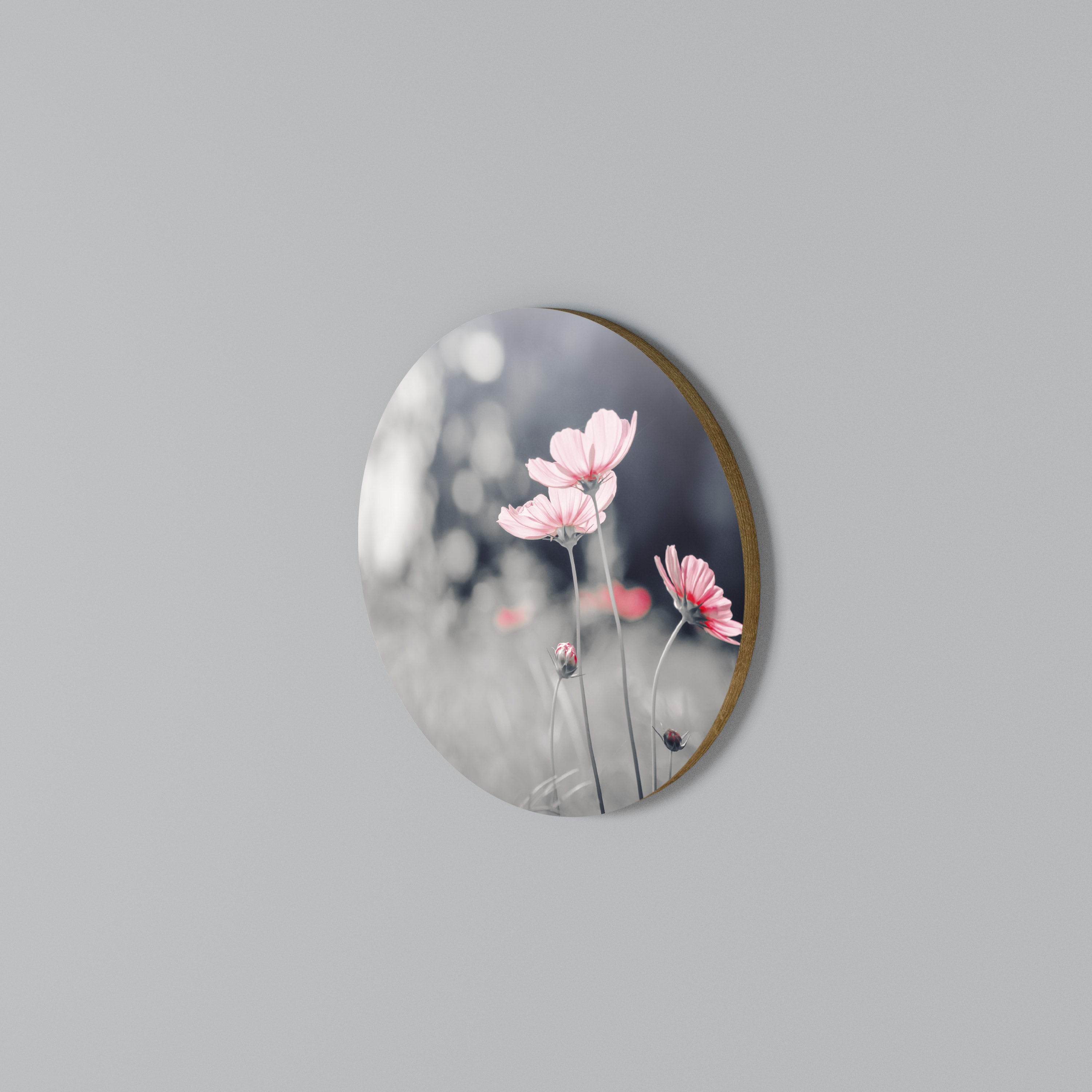 SUBTLE PETAL DANCE Rund väggdekor