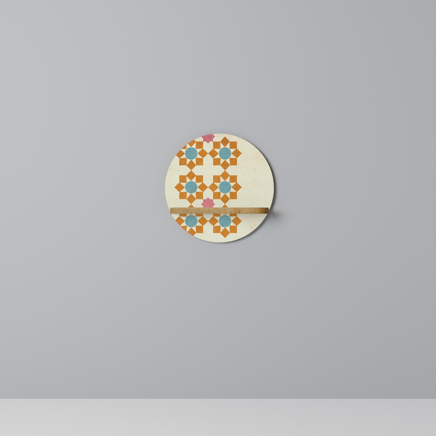 FLORAL DECOR Round Art Shelf In Oak Effect