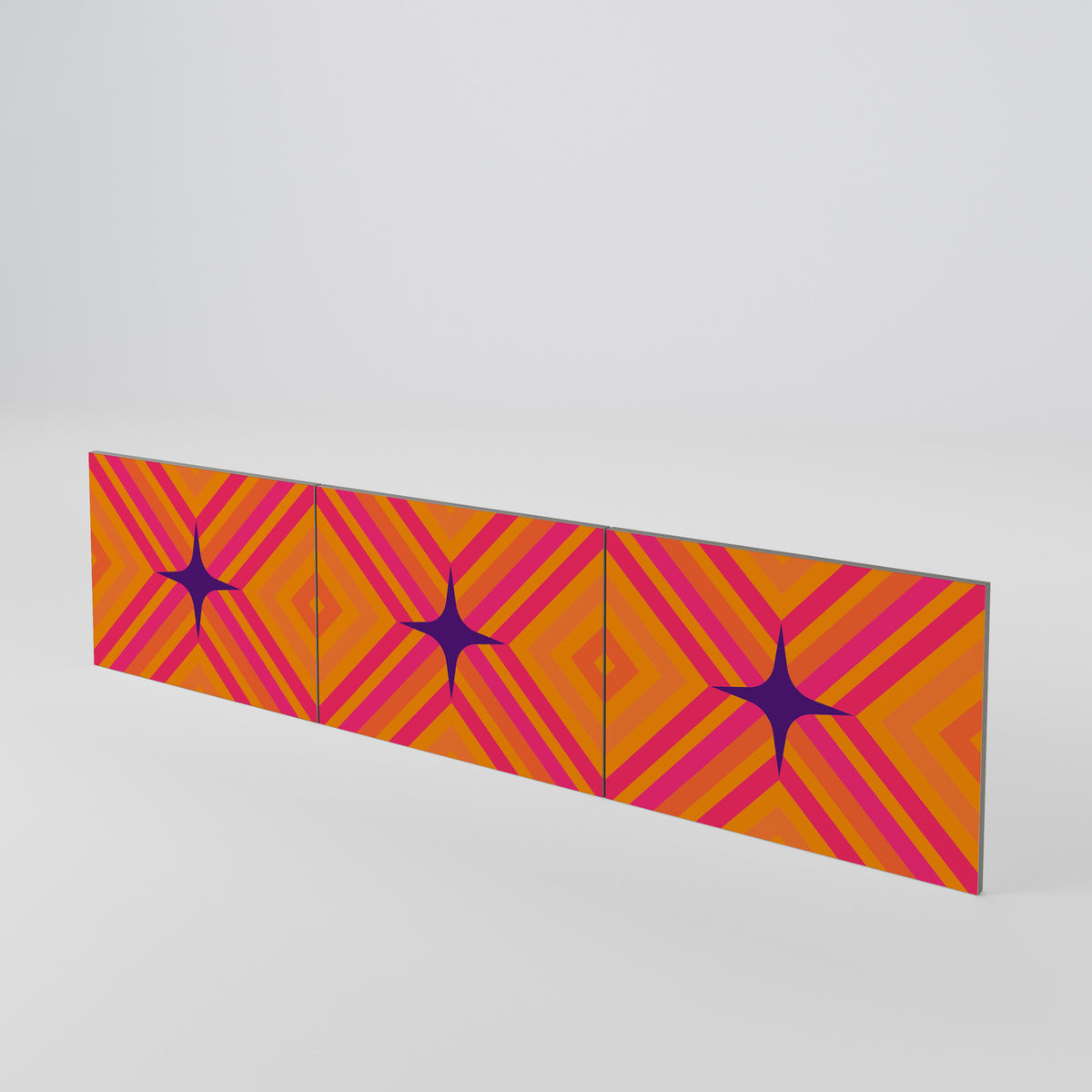 GEOMETRIC BRILLIANCE Luckset med 3 dörrar till TV-bänk