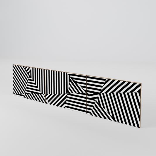ILLUSIONARY LATTICE Luckset med 3 dörrar till TV-bänk