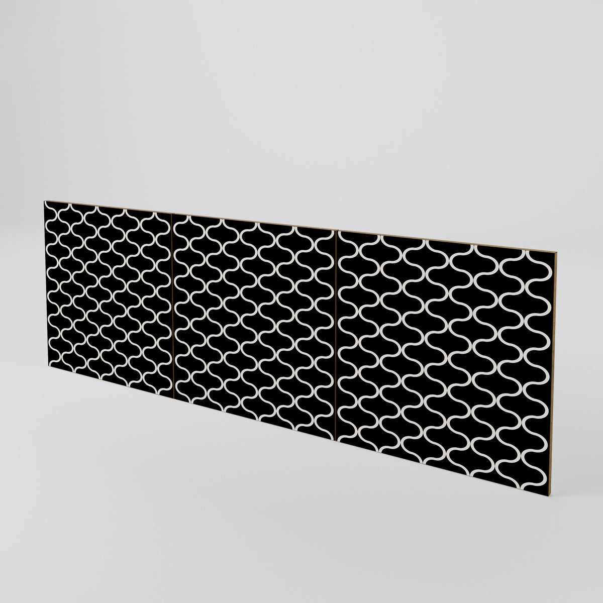 TESSELATED BLACKNESS Luckset med 3 dörrar till sideboard