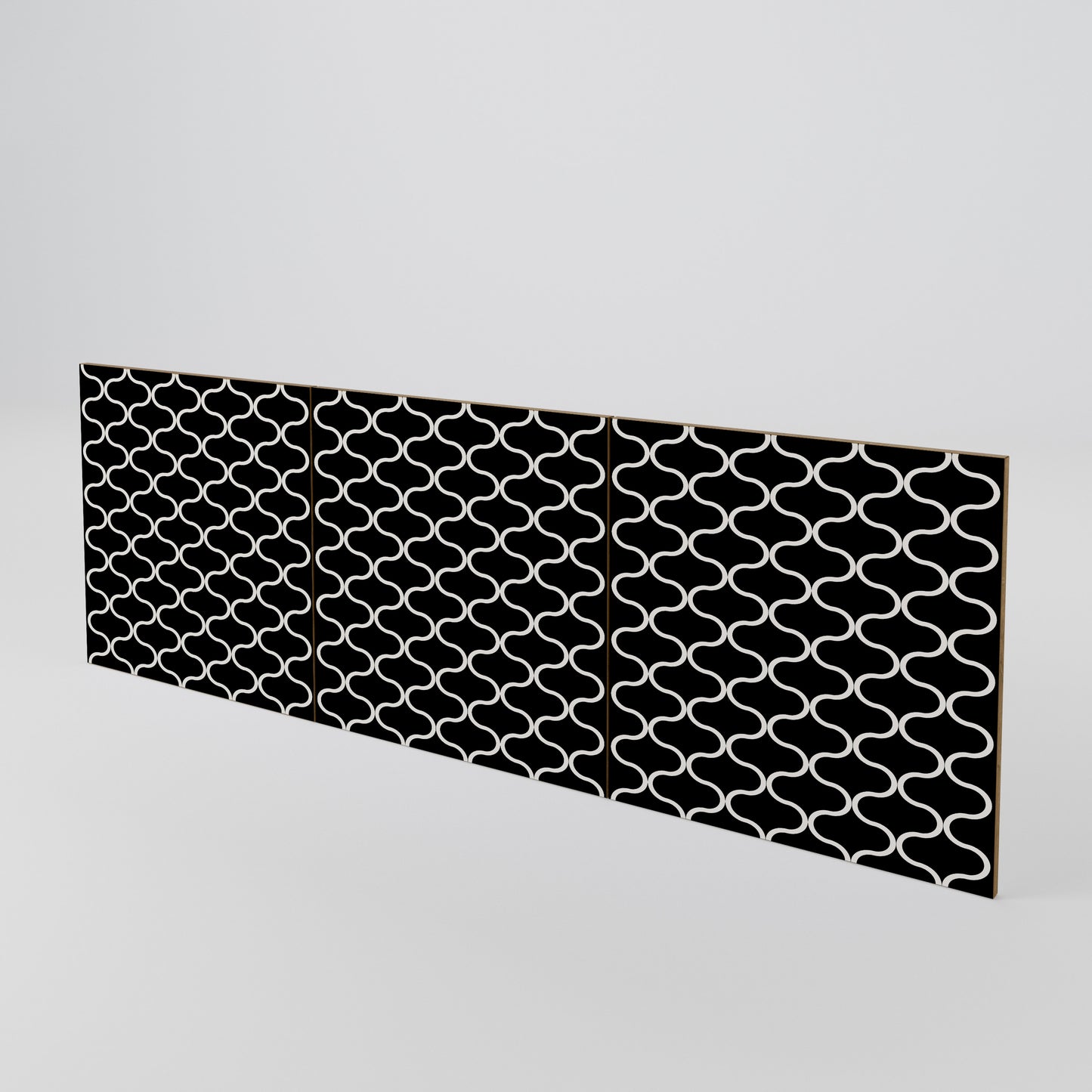 TESSELATED BLACKNESS Luckset med 3 dörrar till sideboard