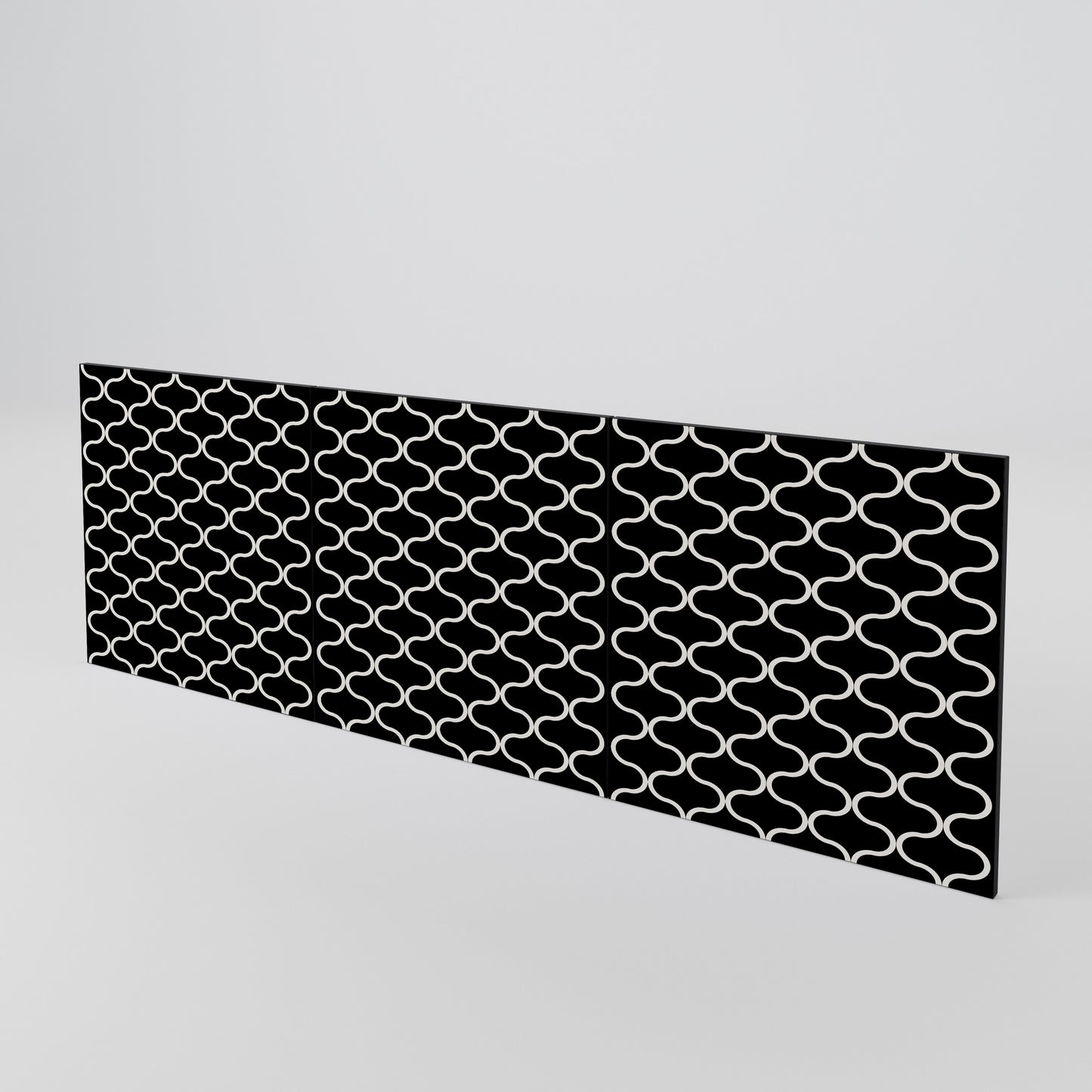 TESSELATED BLACKNESS Luckset med 3 dörrar till sideboard