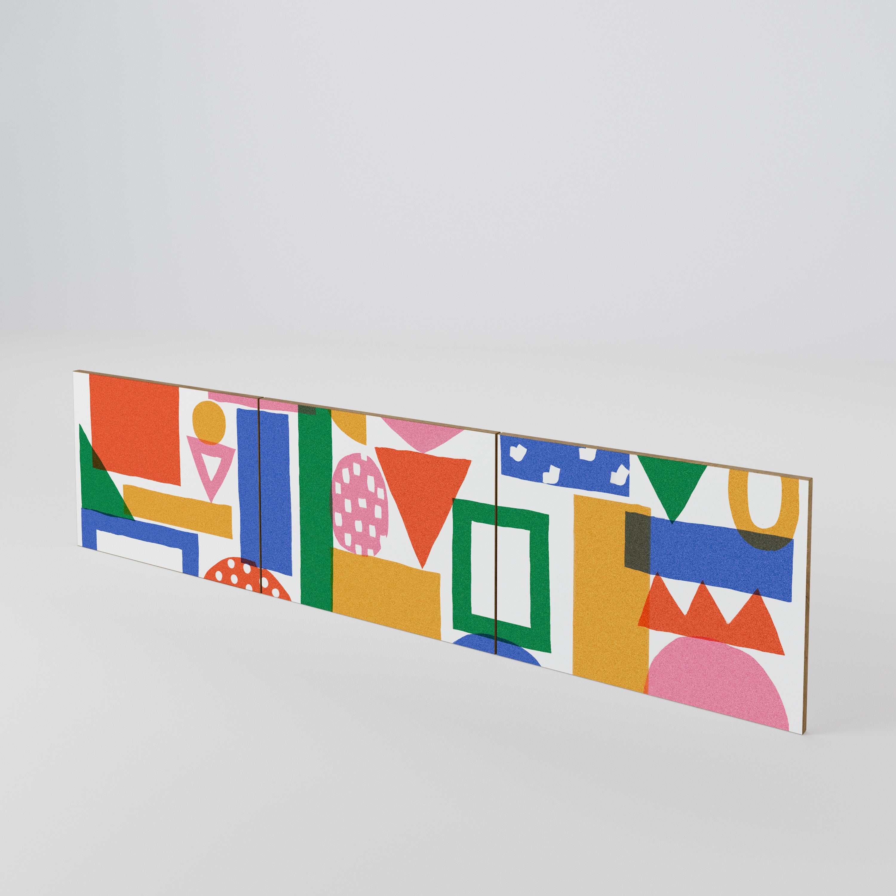 GEOMETRIC GLIMMER Luckset med 3 dörrar till TV-bänk