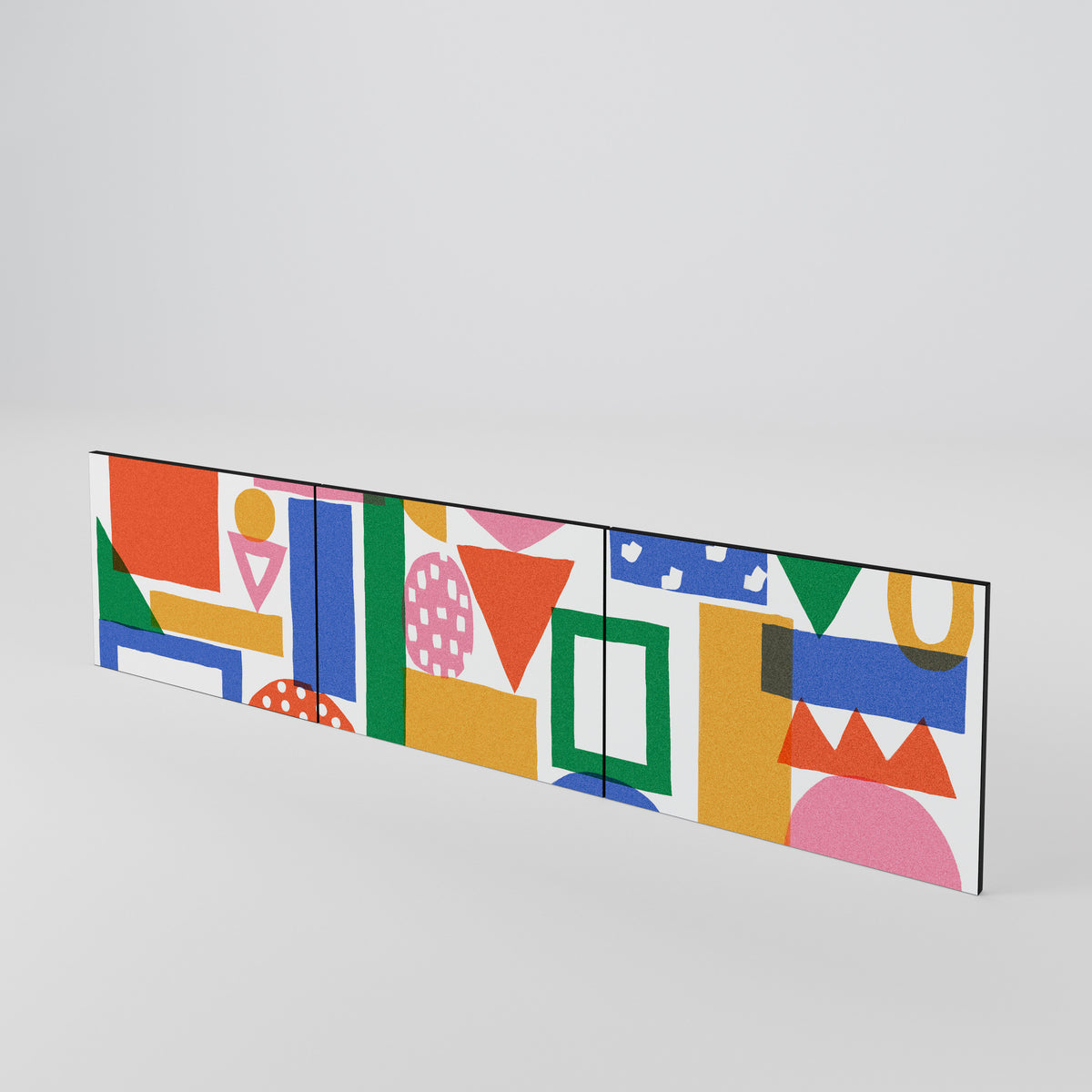 GEOMETRIC GLIMMER Luckset med 3 dörrar till TV-bänk